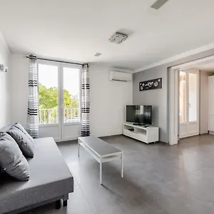 Le Bosquet 1 Par Dodo-a-cassis Appartement